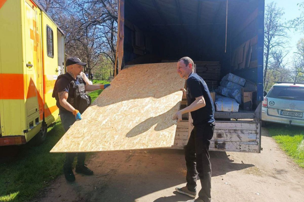 Оперативна допомога мешканцям Олексієво-Дружківки