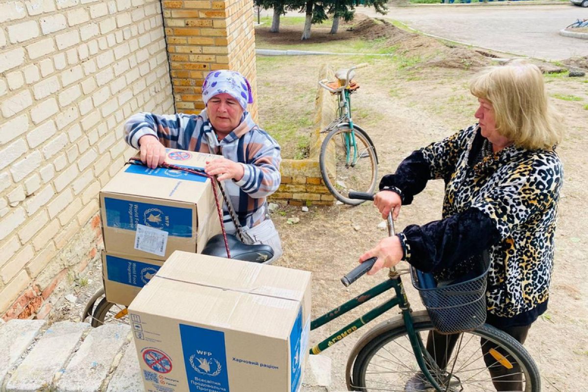 Підтримка, що надає сили: мешканці громади вкотре отримують допомогу